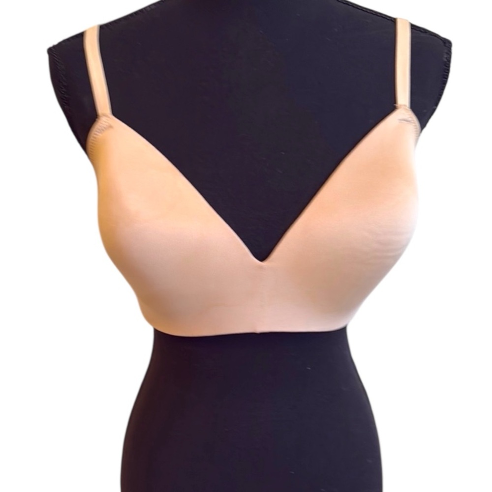 Maidenform Cream Seamless Bra Intimates